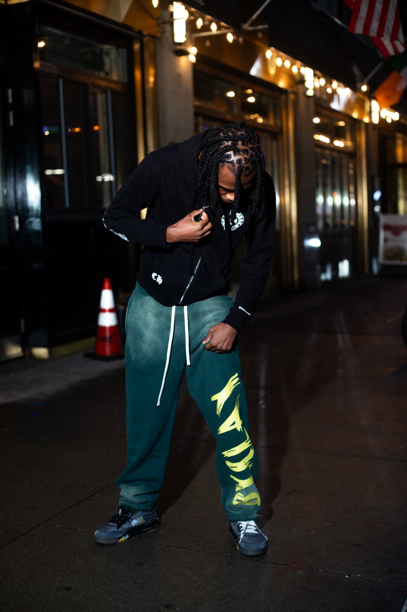 WIDE LEG SWEATS GREEN AND YELLOW